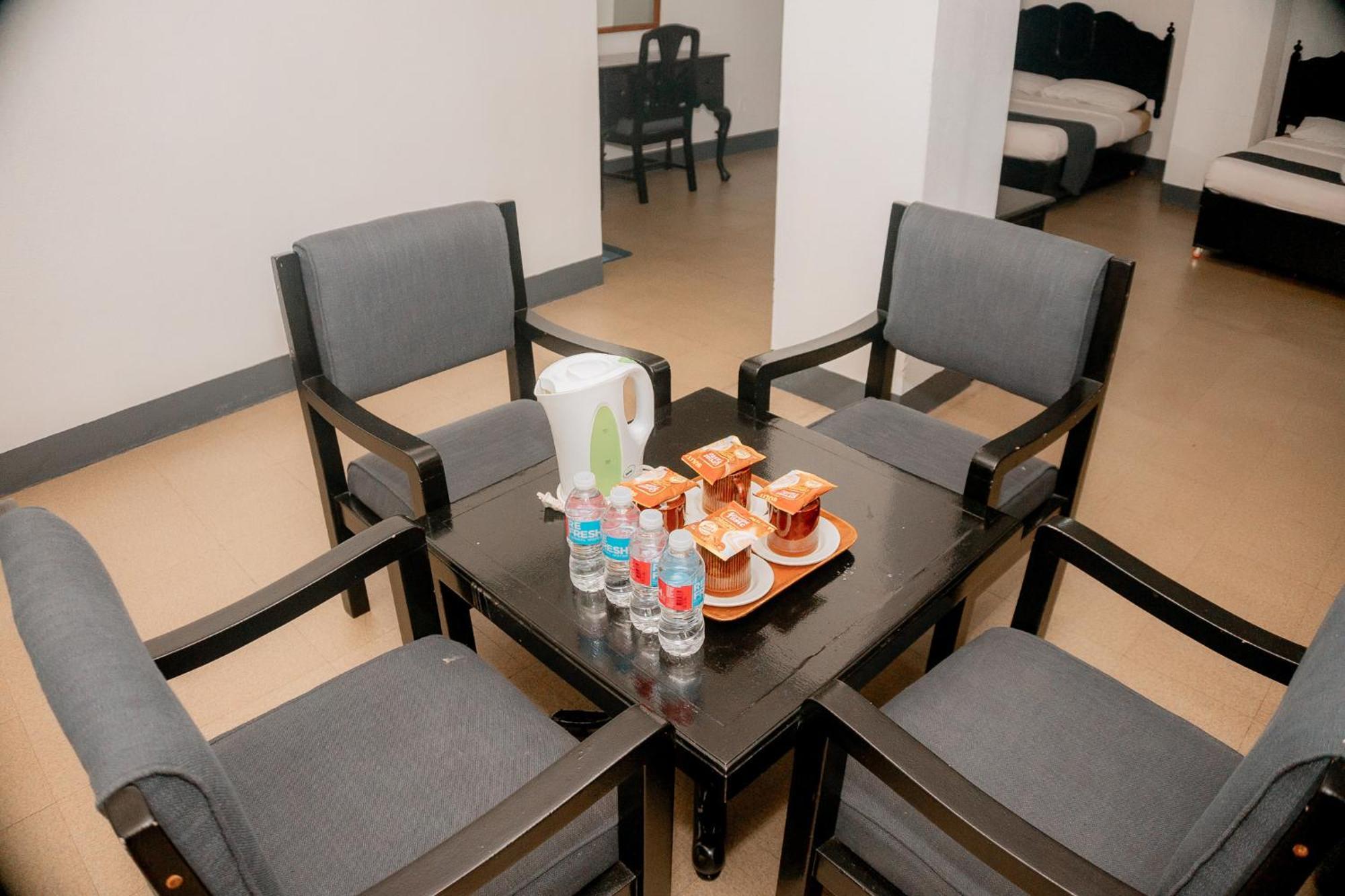 באגויו Mount Crest Hotel מראה חיצוני תמונה
