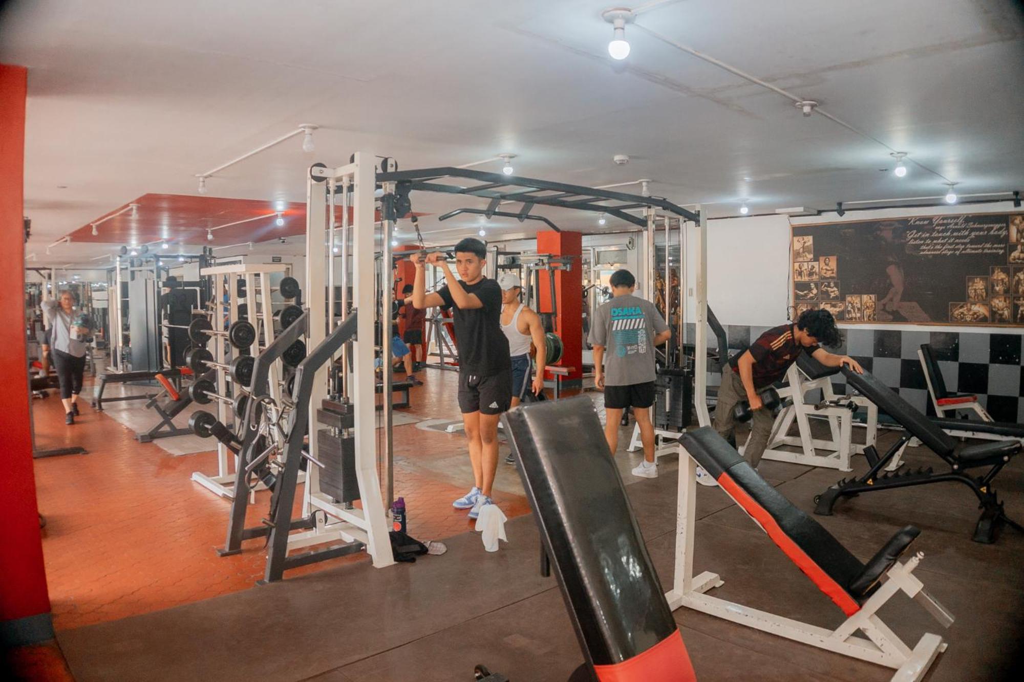 באגויו Mount Crest Hotel מראה חיצוני תמונה